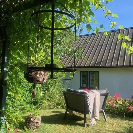 Millans Dockhus Villa Onslunda Kültér fotó
