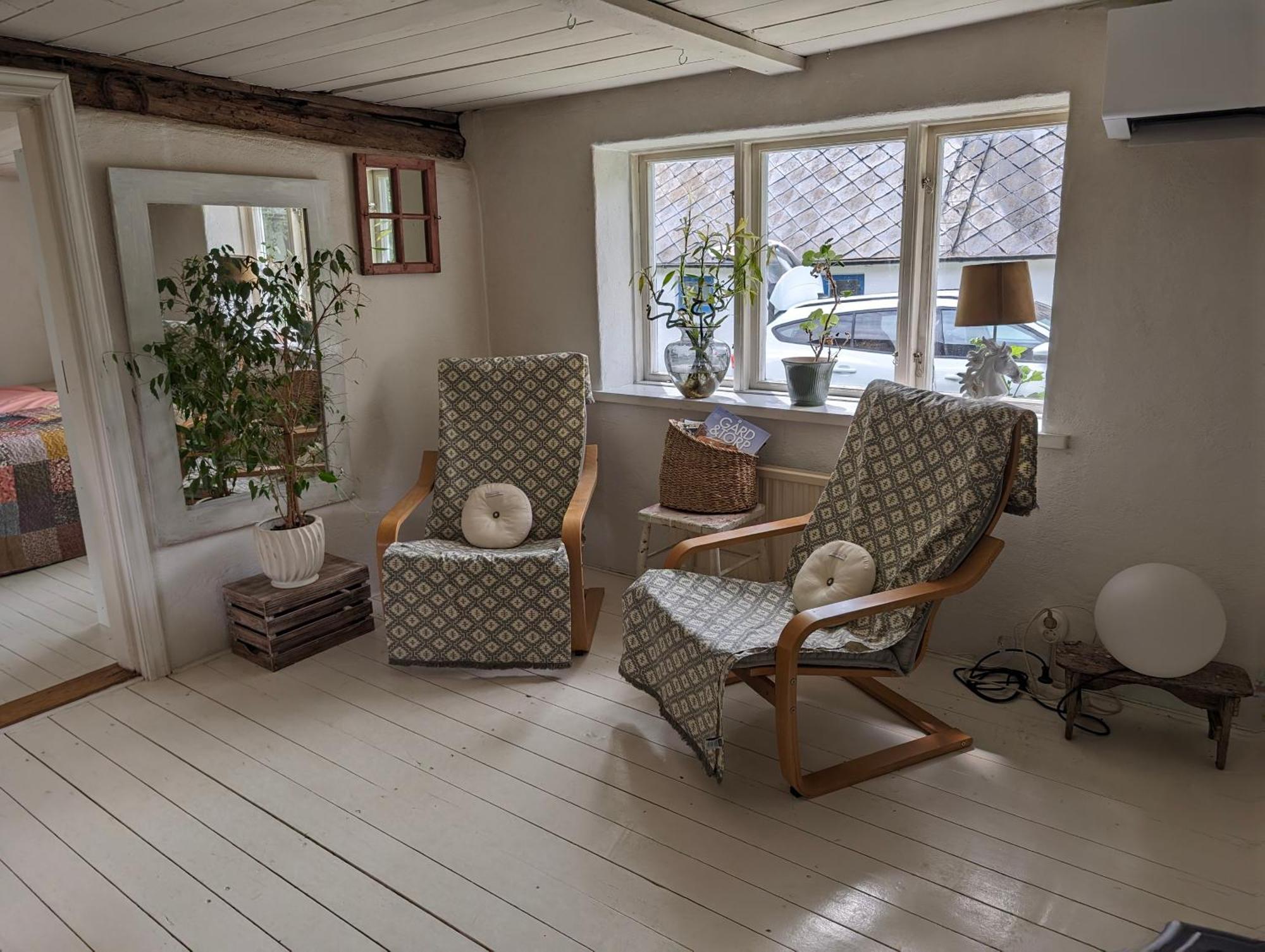 Millans Dockhus Villa Onslunda Kültér fotó